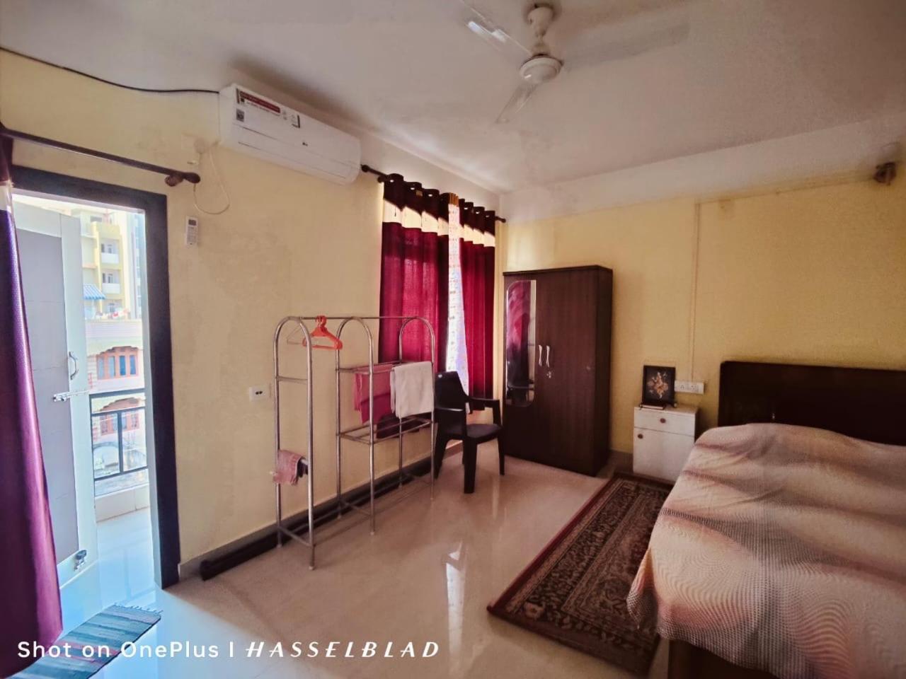 Dreams Abode Studio Apartment Гувахати Екстериор снимка