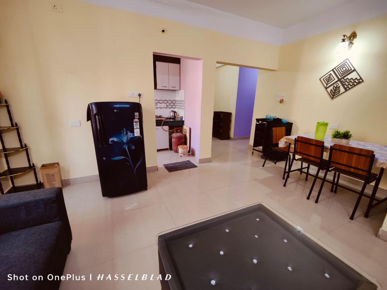 Dreams Abode Studio Apartment Гувахати Екстериор снимка